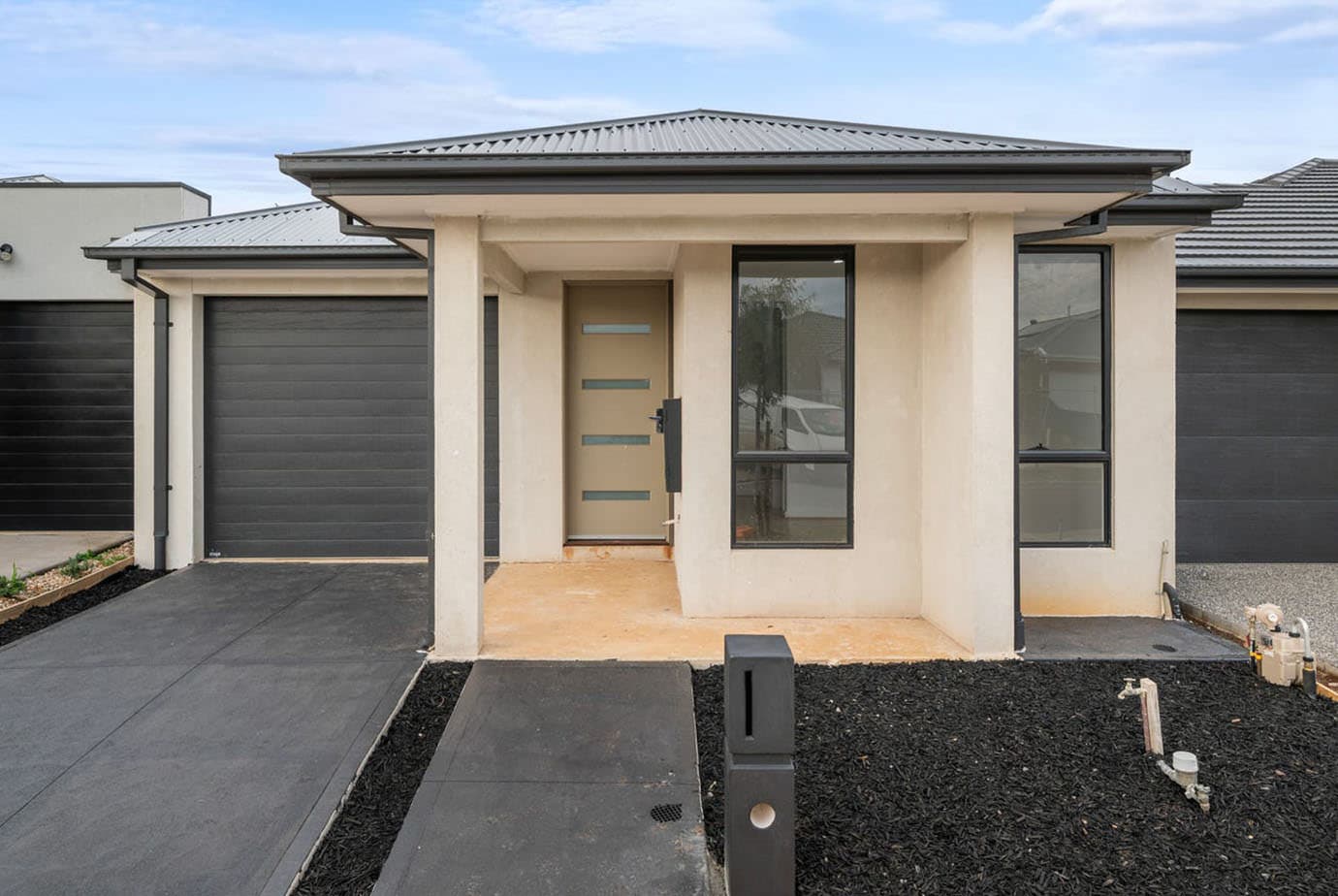 7 Ballad St Strathtulloh